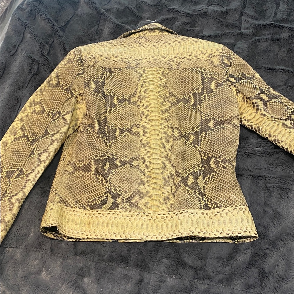 Stylish Snake Python Jacket - image 3